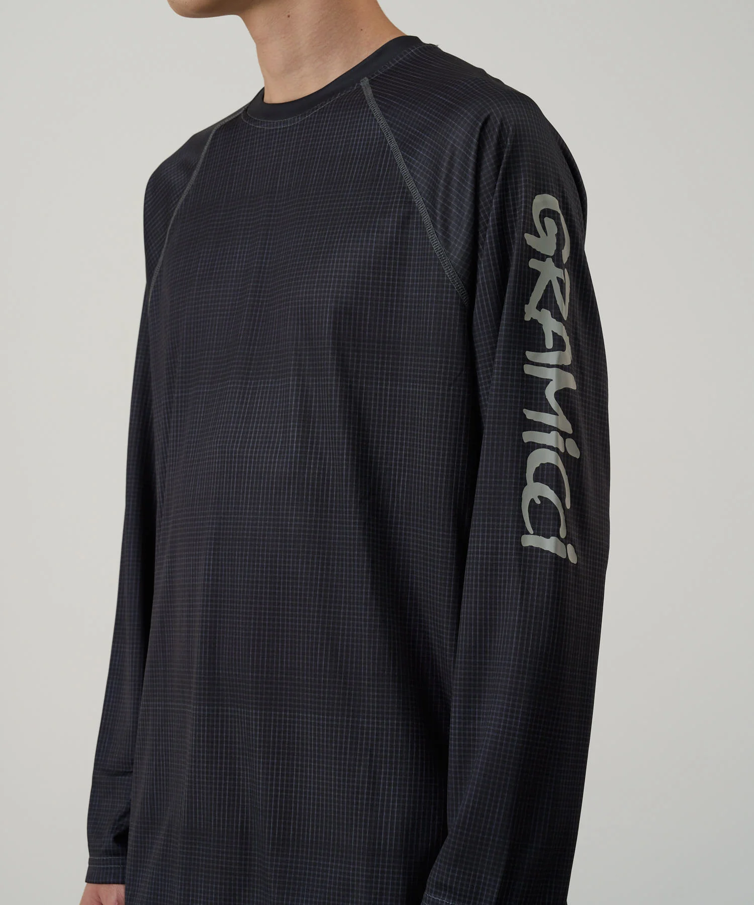 Upf Shield L/S Top - Black - Image 3