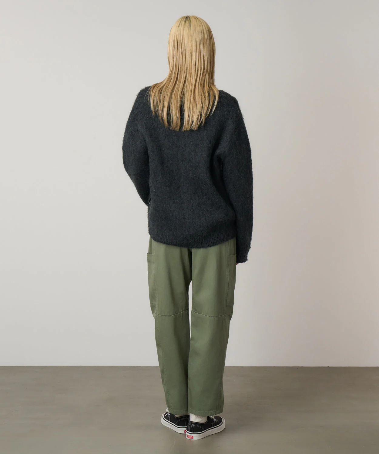 W's Voyager Pant - Sage - Image 4